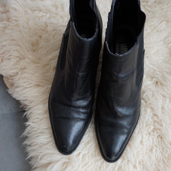 pointed toe block heel ankle boots